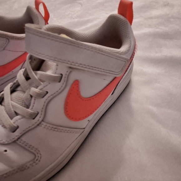 Nike Kids White Court Sneakers - Picture 6 of 12